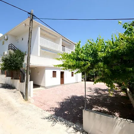 Apartment Bruno *