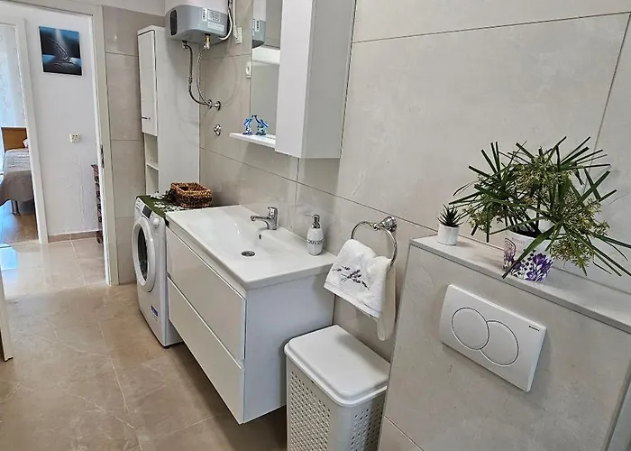 Bruno Apartment