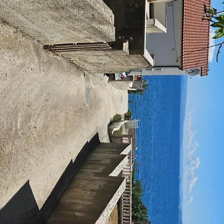 Bruno Apartment